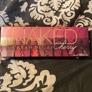 Urban Decay Naked Cherry Palette